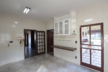 Casa à venda com 830m², 4 quartos e 4 vagasCozinha