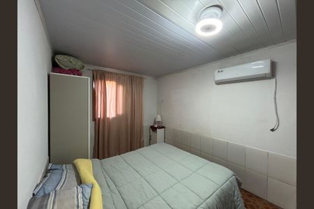 Casa à venda com 72m², 3 quartos e sem vaga Casa à venda com 72m², 3 quartos e sem vagaQuarto 1