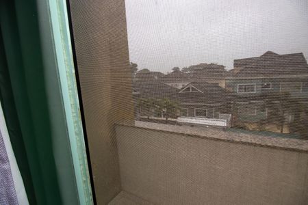 Casa de condomínio à venda com 260m², 3 quartos e 2 vagas Casa de condomínio à venda com 260m², 3 quartos e 2 vagasVaranda Suíte