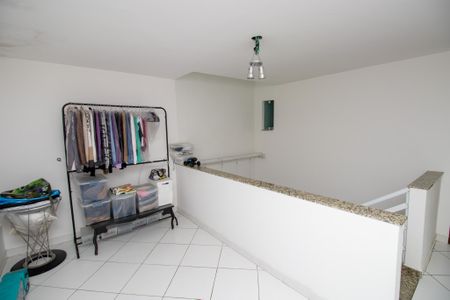 Casa de condomínio à venda com 260m², 3 quartos e 2 vagas Casa de condomínio à venda com 260m², 3 quartos e 2 vagasHall Terraço