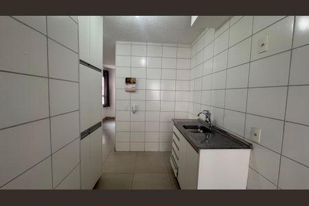 Apartamento à venda com 44m², 2 quartos e 1 vaga Apartamento à venda com 44m², 2 quartos e 1 vagaCozinha