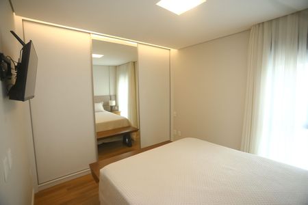 Apartamento à venda com 177m², 3 quartos e 2 vagasQuarto 3