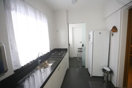Apartamento à venda com 177m², 3 quartos e 2 vagasCozinha