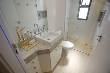 Apartamento à venda com 177m², 3 quartos e 2 vagasBanheiro de Serviço