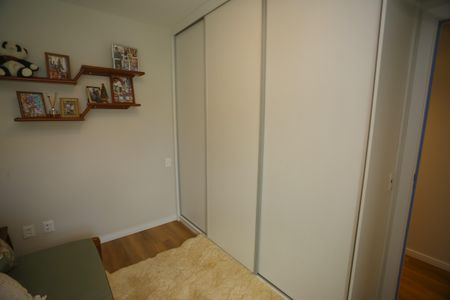 Apartamento à venda com 177m², 3 quartos e 2 vagasQuarto 2