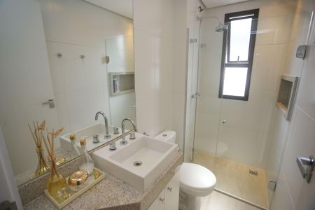 Apartamento à venda com 177m², 3 quartos e 2 vagasBanheiro