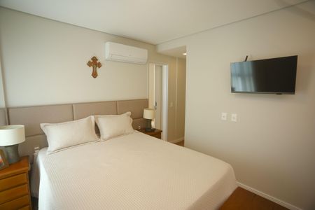 Apartamento à venda com 177m², 3 quartos e 2 vagasQuarto 3