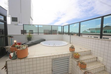 Apartamento à venda com 177m², 3 quartos e 2 vagasTerraço