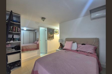 Apartamento à venda com 160m², 4 quartos e 2 vagas Apartamento à venda com 160m², 4 quartos e 2 vagasSuíte 1