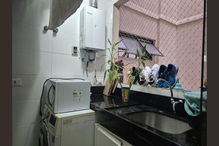 Apartamento à venda com 160m², 4 quartos e 2 vagas Apartamento à venda com 160m², 4 quartos e 2 vagasÁrea de Serviço