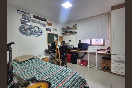 Apartamento à venda com 160m², 4 quartos e 2 vagas Apartamento à venda com 160m², 4 quartos e 2 vagasSuíte 3