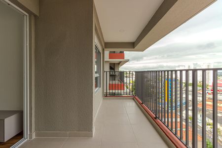 Apartamento à venda com 63m², 2 quartos e 1 vaga Apartamento à venda com 63m², 2 quartos e 1 vagaVaranda