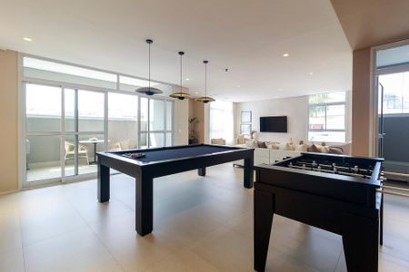Apartamento à venda com 63m², 2 quartos e 1 vaga Apartamento à venda com 63m², 2 quartos e 1 vagaÁrea comum - Salão de Jogos