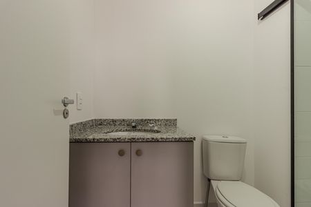 Apartamento à venda com 63m², 2 quartos e 1 vaga Apartamento à venda com 63m², 2 quartos e 1 vagaSuíte Banheiro