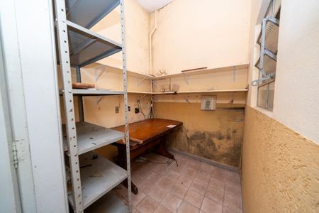 Casa à venda com 210m², 3 quartos e 3 vagas Casa à venda com 210m², 3 quartos e 3 vagasÁrea Externa