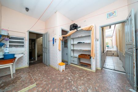 Casa à venda com 210m², 3 quartos e 3 vagas Casa à venda com 210m², 3 quartos e 3 vagasÁrea de Serviço