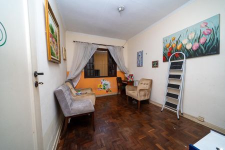 Casa à venda com 210m², 3 quartos e 3 vagas Casa à venda com 210m², 3 quartos e 3 vagasQuarto 2