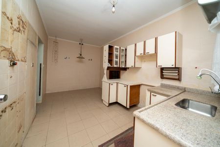 Casa à venda com 210m², 3 quartos e 3 vagas Casa à venda com 210m², 3 quartos e 3 vagasCozinha