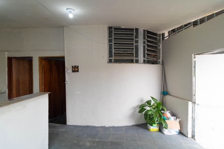 Sala de casa para alugar com 2 quartos, 80m² em Cidade Jardim, Campinas