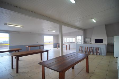 Apartamento à venda com 93m², 2 quartos e sem vagaÁrea comum