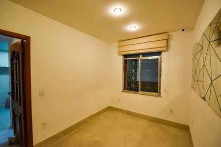 Apartamento à venda com 110m², 2 quartos e 1 vaga Apartamento à venda com 110m², 2 quartos e 1 vagaSala de Jantar