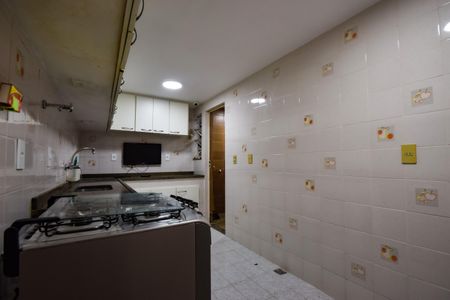 Apartamento à venda com 110m², 2 quartos e 1 vaga Apartamento à venda com 110m², 2 quartos e 1 vagaCozinha