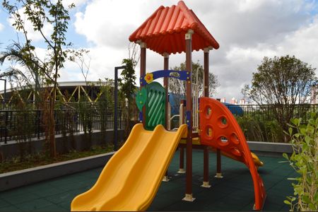 Apartamento para alugar com 127m², 3 quartos e 2 vagasÁrea comum - Playground