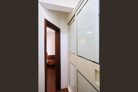 Apartamento para alugar com 95m², 3 quartos e 2 vagas Apartamento para alugar com 95m², 3 quartos e 2 vagasCloset da suíte