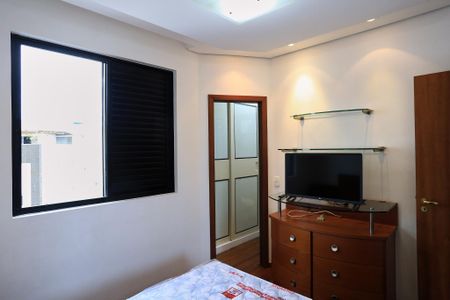 Apartamento para alugar com 95m², 3 quartos e 2 vagas Apartamento para alugar com 95m², 3 quartos e 2 vagasSuíte