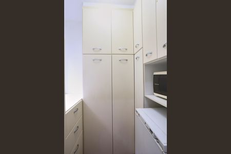 Apartamento para alugar com 95m², 3 quartos e 2 vagas Apartamento para alugar com 95m², 3 quartos e 2 vagasQuarto de Serviço