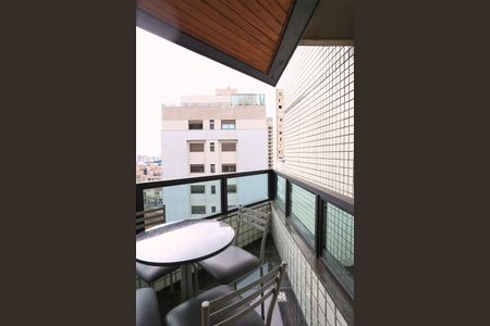 Apartamento para alugar com 95m², 3 quartos e 2 vagas Apartamento para alugar com 95m², 3 quartos e 2 vagasVaranda da Sala