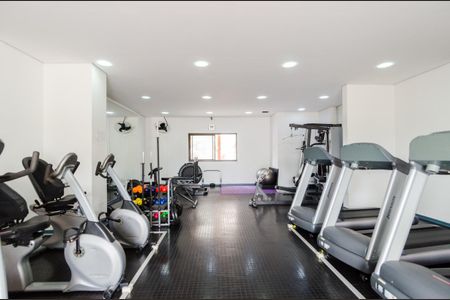 Apartamento à venda com 64m², 3 quartos e 2 vagasÁrea comum - Academia