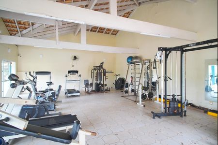 Casa de condomínio à venda com 84m², 3 quartos e 2 vagasÁrea Comum - Academia