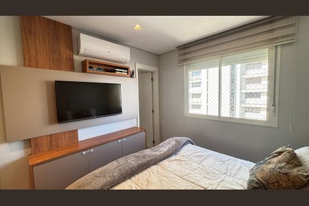 Apartamento à venda com 83m², 2 quartos e 2 vagas Apartamento à venda com 83m², 2 quartos e 2 vagasSuíte