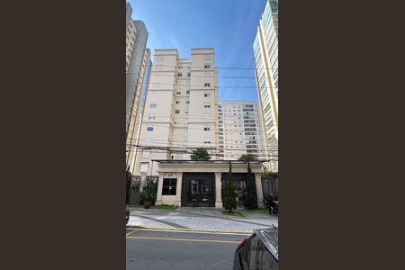 Apartamento à venda com 83m², 2 quartos e 2 vagas Apartamento à venda com 83m², 2 quartos e 2 vagasFachada