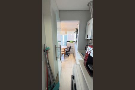 Apartamento à venda com 83m², 2 quartos e 2 vagas Apartamento à venda com 83m², 2 quartos e 2 vagasÁrea de Serviço