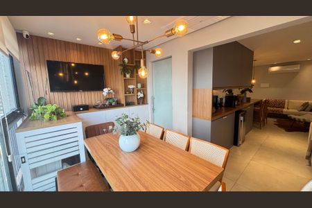 Apartamento à venda com 83m², 2 quartos e 2 vagas Apartamento à venda com 83m², 2 quartos e 2 vagasVaranda