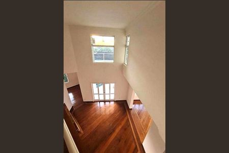 Casa à venda com 520m², 4 quartos e 4 vagas