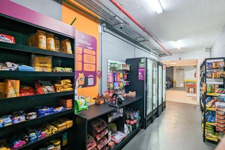 Apartamento à venda com 78m², 2 quartos e 2 vagasMini Mercado