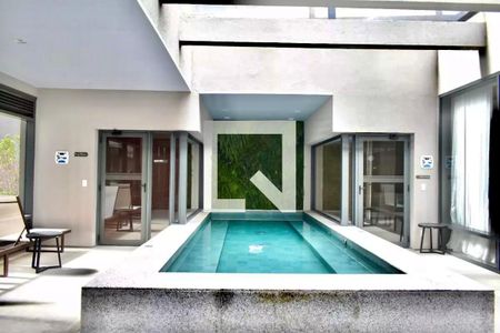 Studio para alugar com 26m², 1 quarto e sem vaga Studio para alugar com 26m², 1 quarto e sem vagaÁrea comum - Piscina