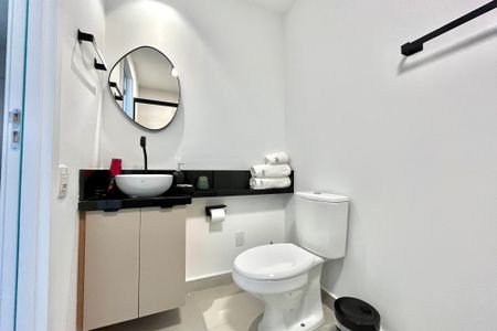 Studio para alugar com 26m², 1 quarto e sem vaga Studio para alugar com 26m², 1 quarto e sem vagaBanheiro