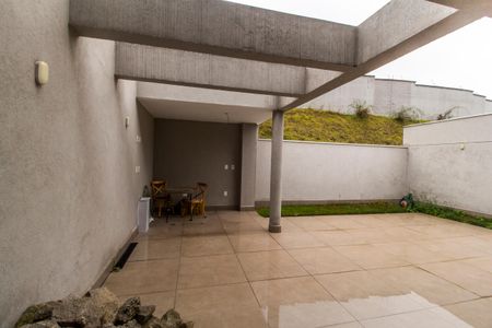 Apartamento para alugar com 200m², 3 quartos e 2 vagas Apartamento para alugar com 200m², 3 quartos e 2 vagasVista da Sala