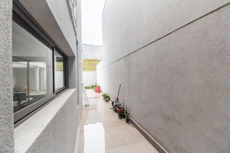 Apartamento para alugar com 200m², 3 quartos e 2 vagas Apartamento para alugar com 200m², 3 quartos e 2 vagasCorredor