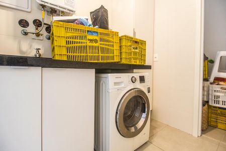Apartamento para alugar com 200m², 3 quartos e 2 vagas Apartamento para alugar com 200m², 3 quartos e 2 vagasÁrea de Serviço
