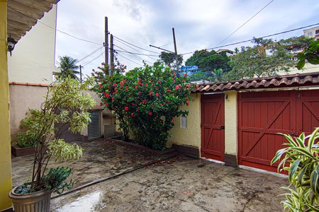 Casa à venda com 150m², 3 quartos e 2 vagasFrente da casa