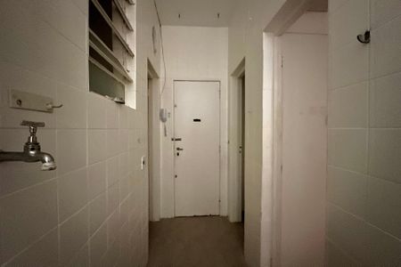 Apartamento à venda com 120m², 2 quartos e sem vaga Apartamento à venda com 120m², 2 quartos e sem vagaÁrea de Serviço