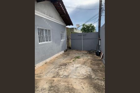 Casa à venda com 134m², 3 quartos e 2 vagas Casa à venda com 134m², 3 quartos e 2 vagasFoto 02