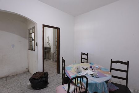 Casa à venda com 252m², 3 quartos e 2 vagasCozinha