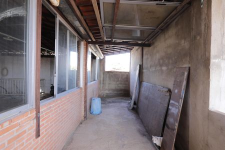 Casa à venda com 252m², 3 quartos e 2 vagasEspaço Superior