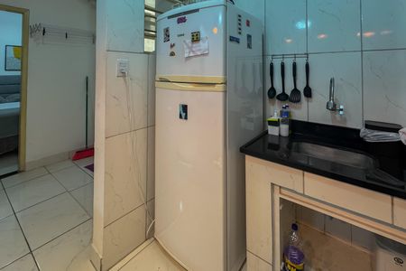 Apartamento à venda com 45m², 1 quarto e sem vaga Apartamento à venda com 45m², 1 quarto e sem vagaCozinha e Área de Serviço